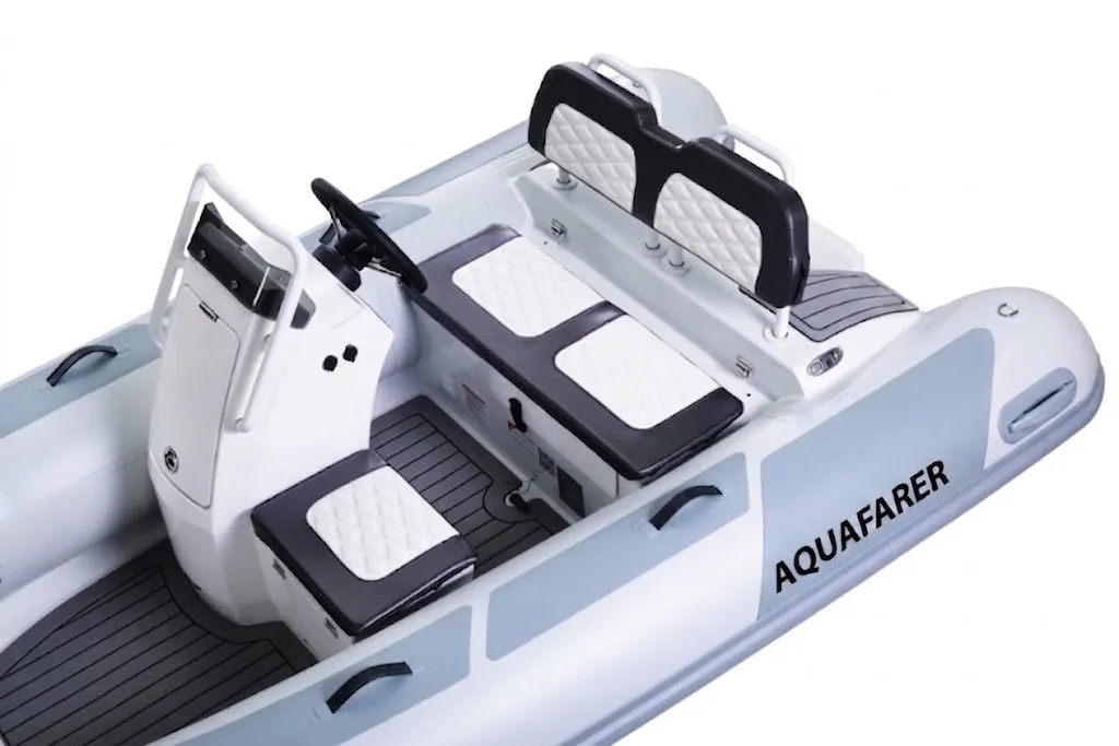Console And Jockey Seat Station