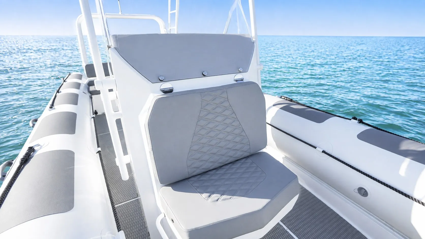 Forward Console Seat